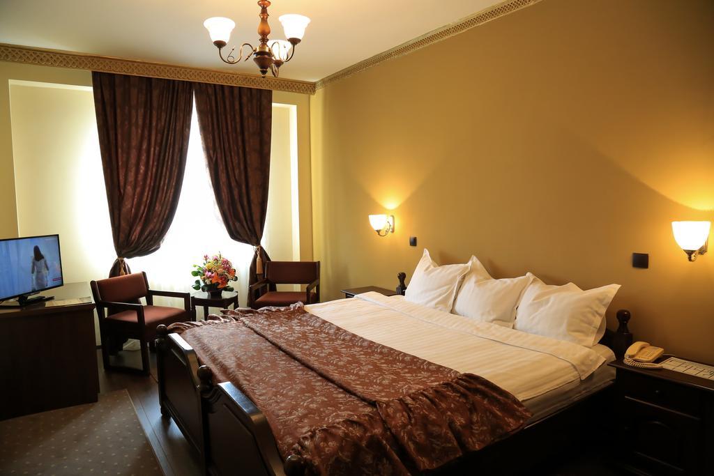 Hotel Kreta Galaţi Habitación foto